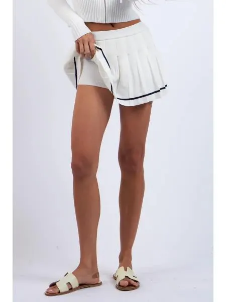 Solid Color Line Point Pleated Knit Mini Skirt - White -