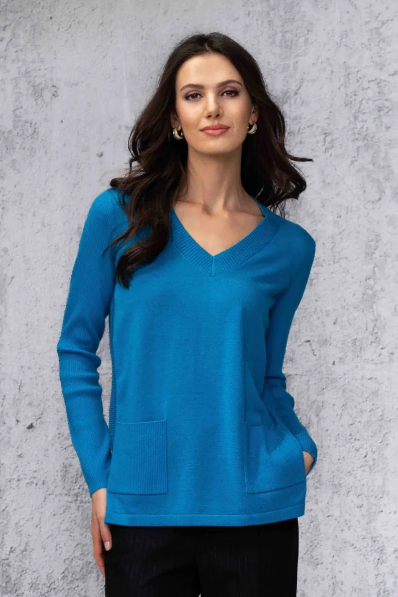 V-Neck Pullover